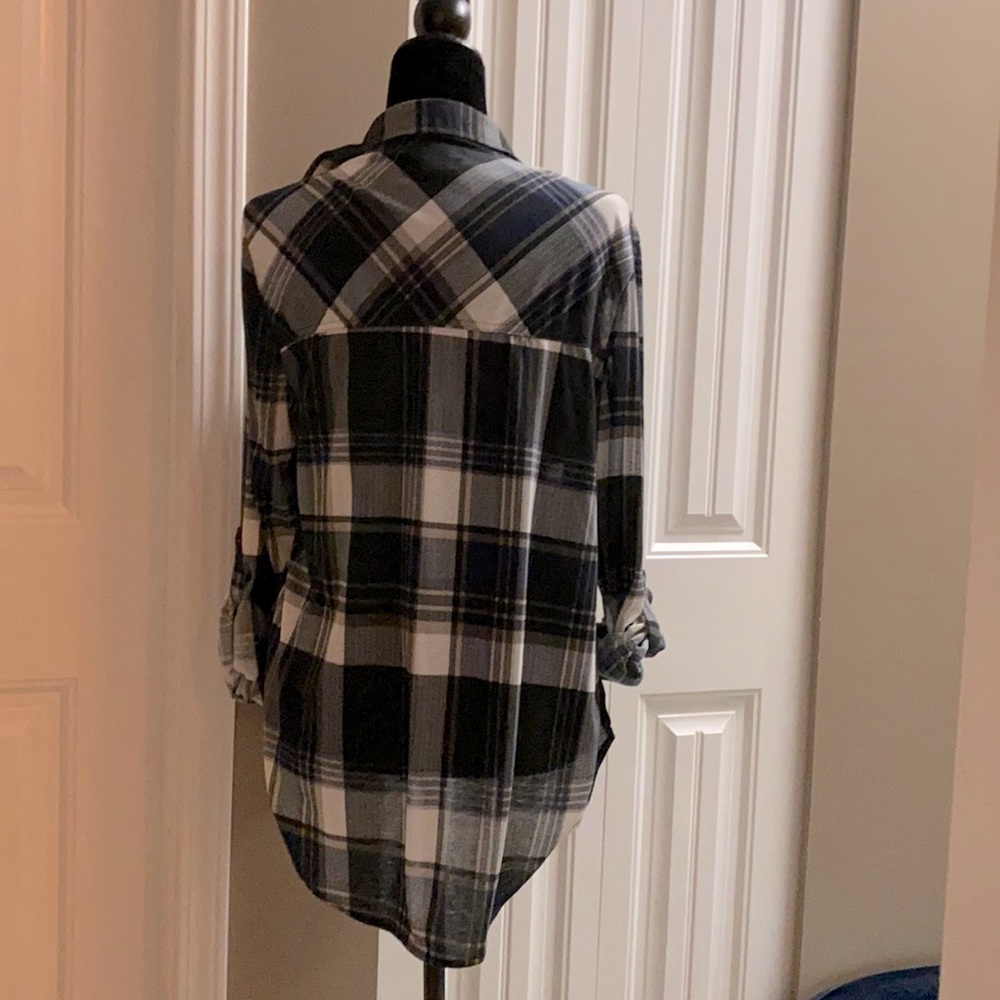 Eclipse Plaid Button Up - Picture 2 of 3